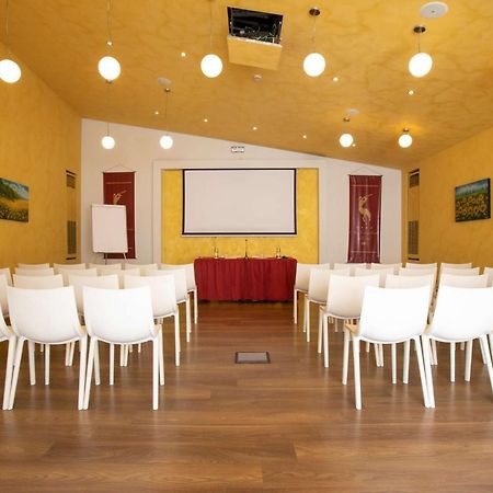 Best Western Ai Cavalieri Hotel Palermo Exterior photo