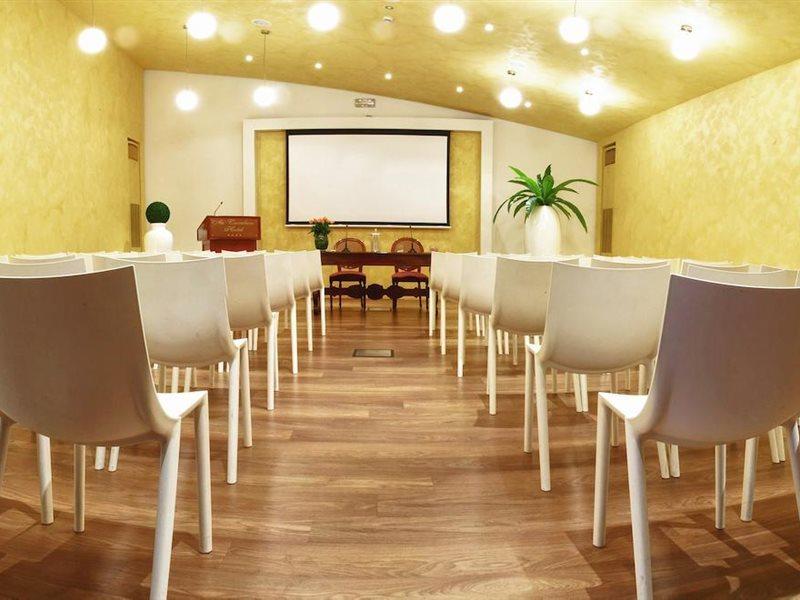 Best Western Ai Cavalieri Hotel Palermo Exterior photo