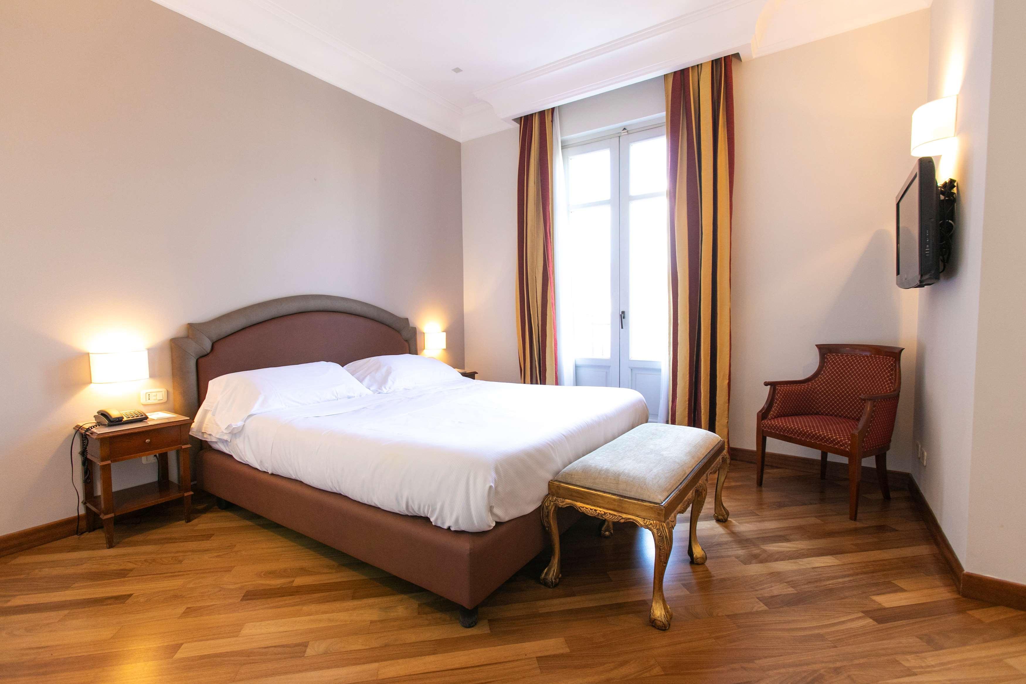 Best Western Ai Cavalieri Hotel Palermo Exterior photo