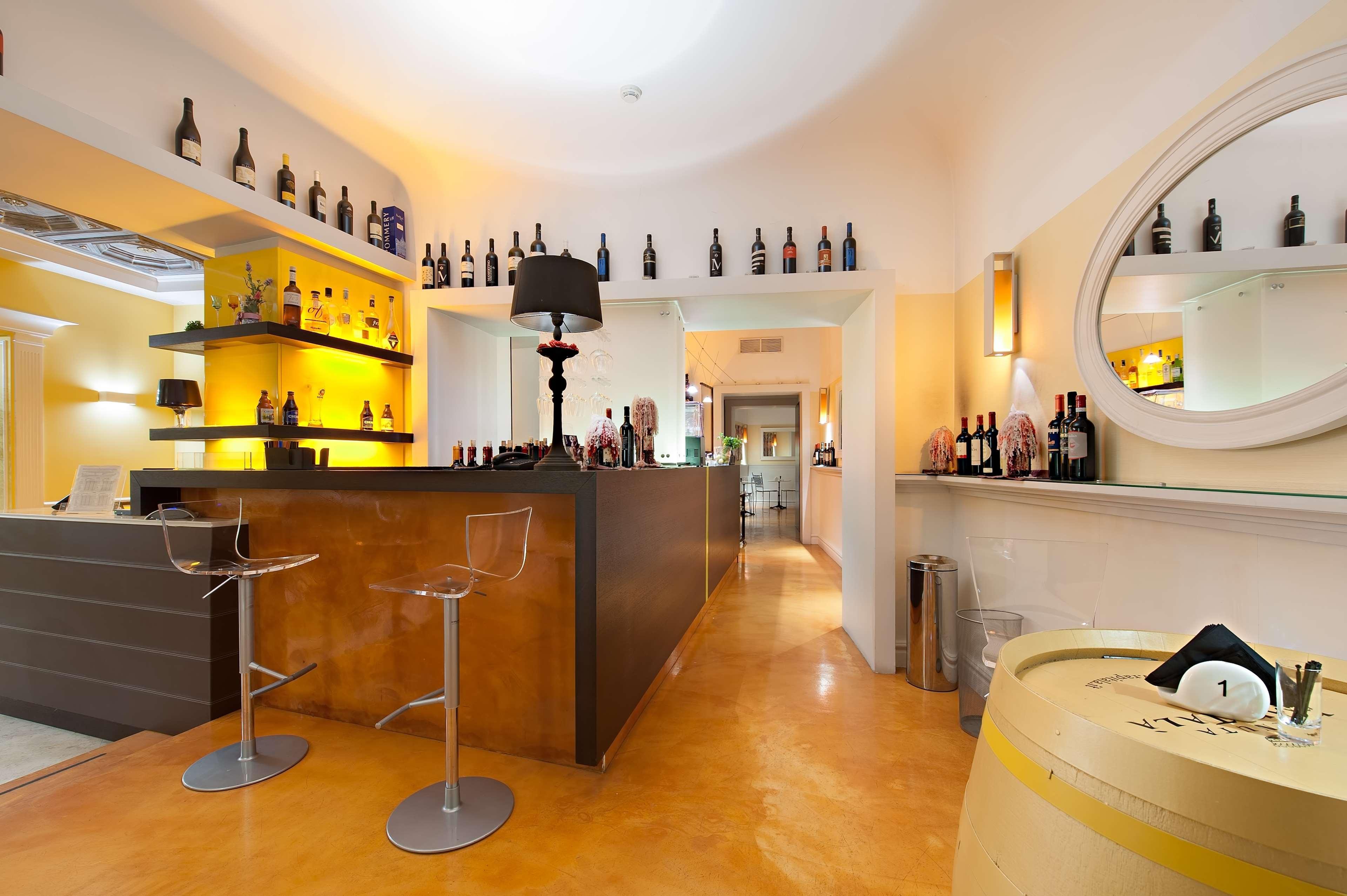 Best Western Ai Cavalieri Hotel Palermo Exterior photo