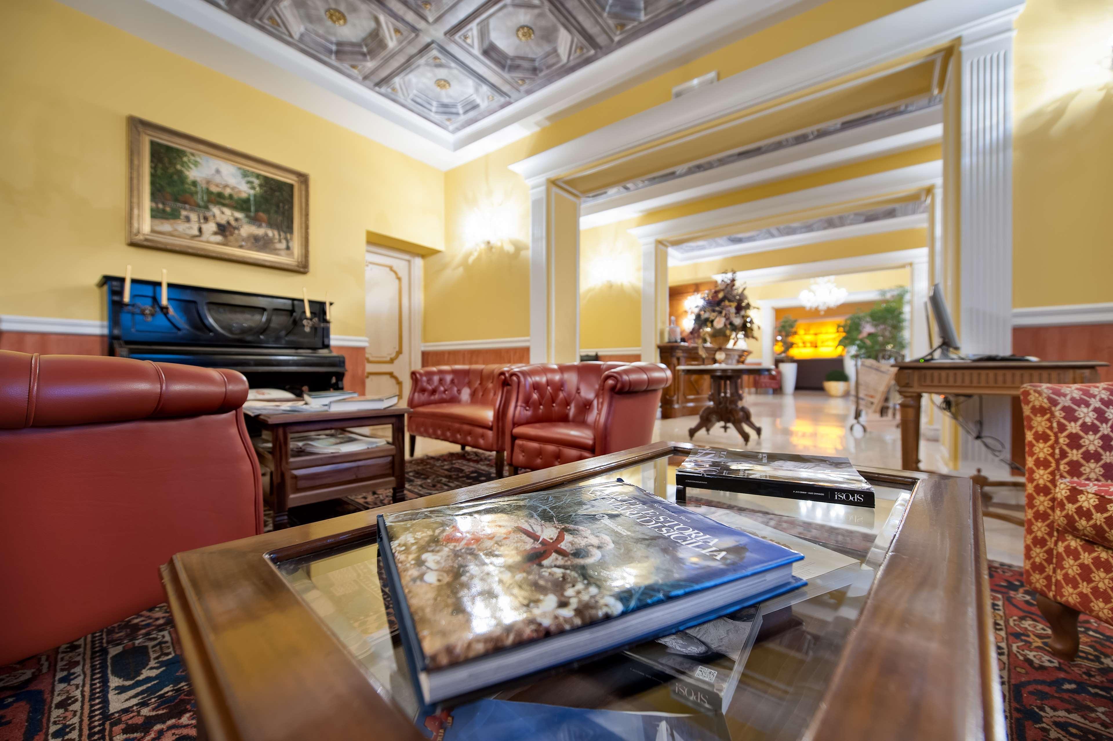 Best Western Ai Cavalieri Hotel Palermo Exterior photo