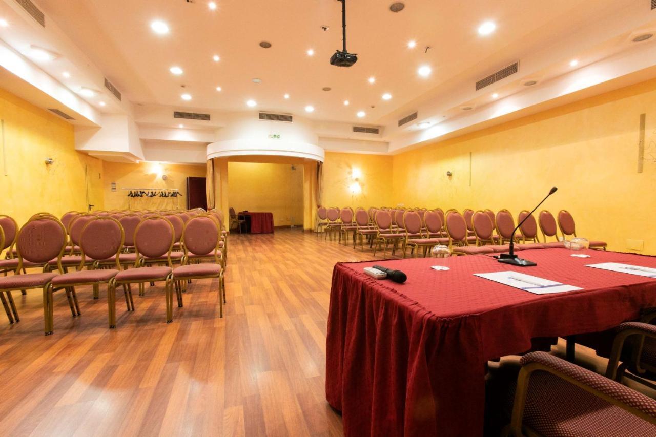 Best Western Ai Cavalieri Hotel Palermo Exterior photo