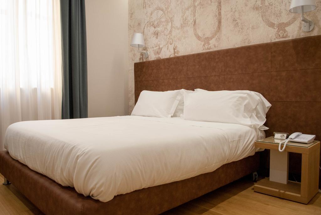 Best Western Ai Cavalieri Hotel Palermo Exterior photo